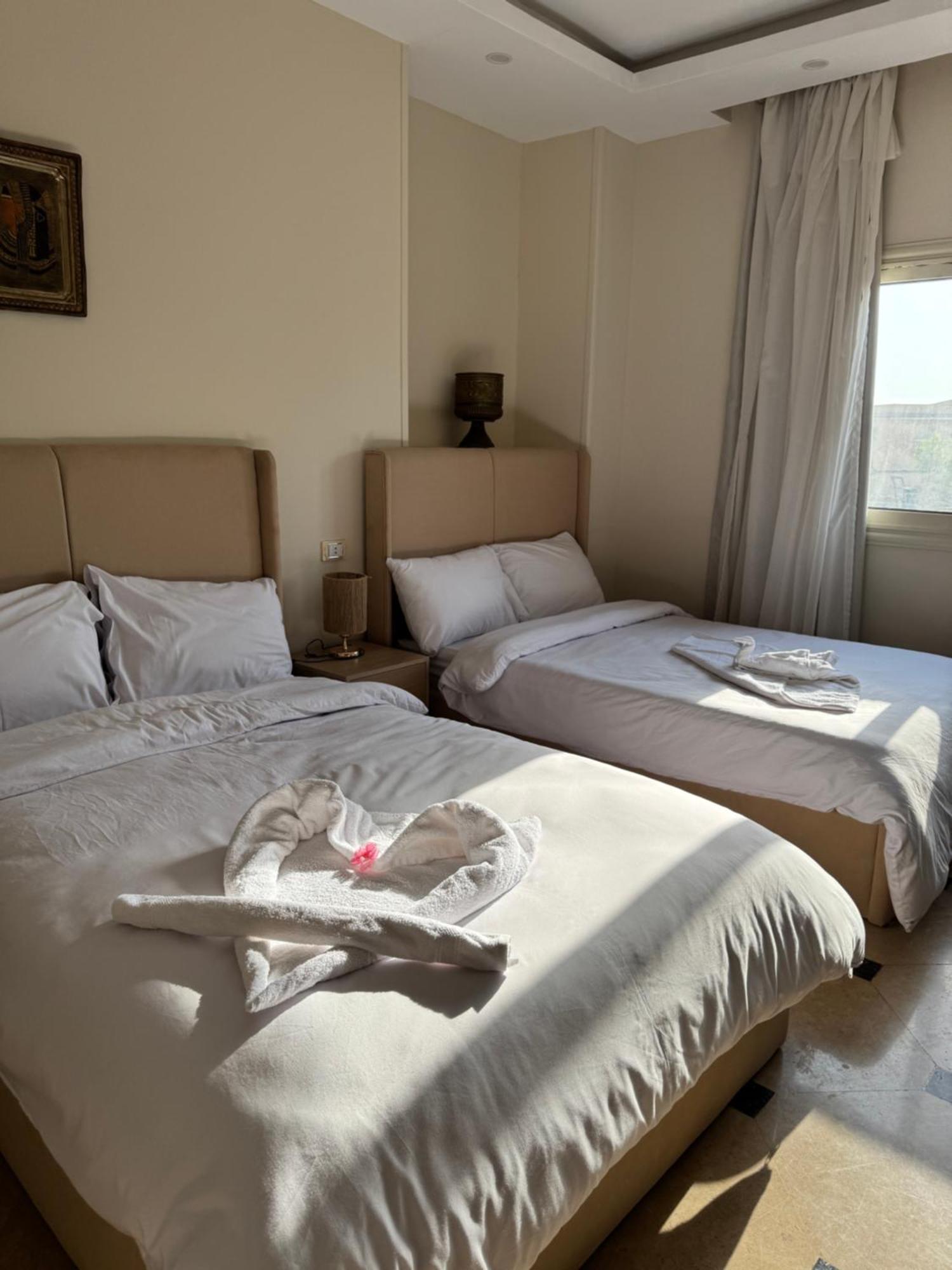 Pyramids Era View Hotel Kafrat al Jabal ภายนอก รูปภาพ